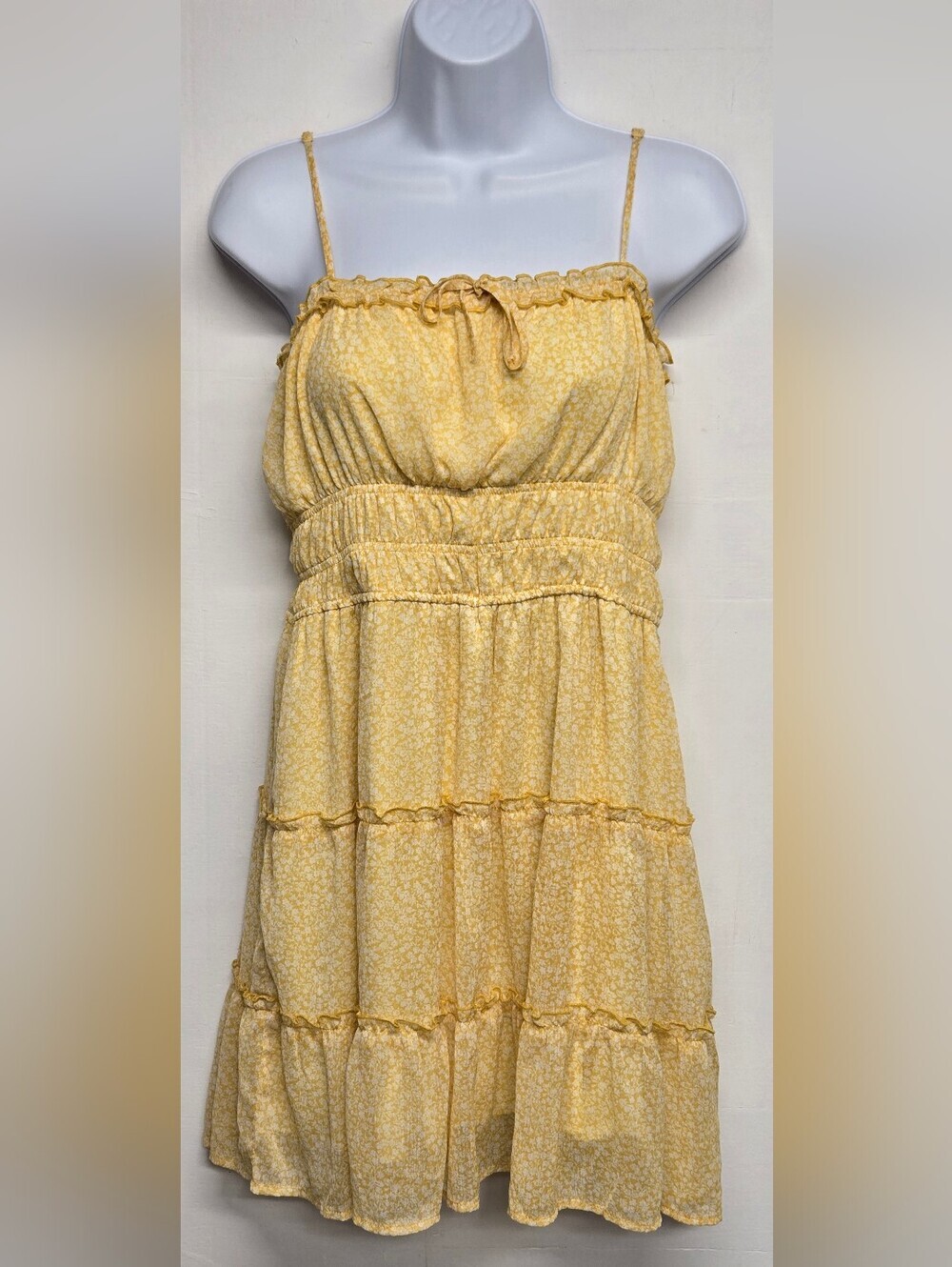 Trixxi L Sun Dress Ruched Smocked Elastic Tiered Ruffle Floral Yellow